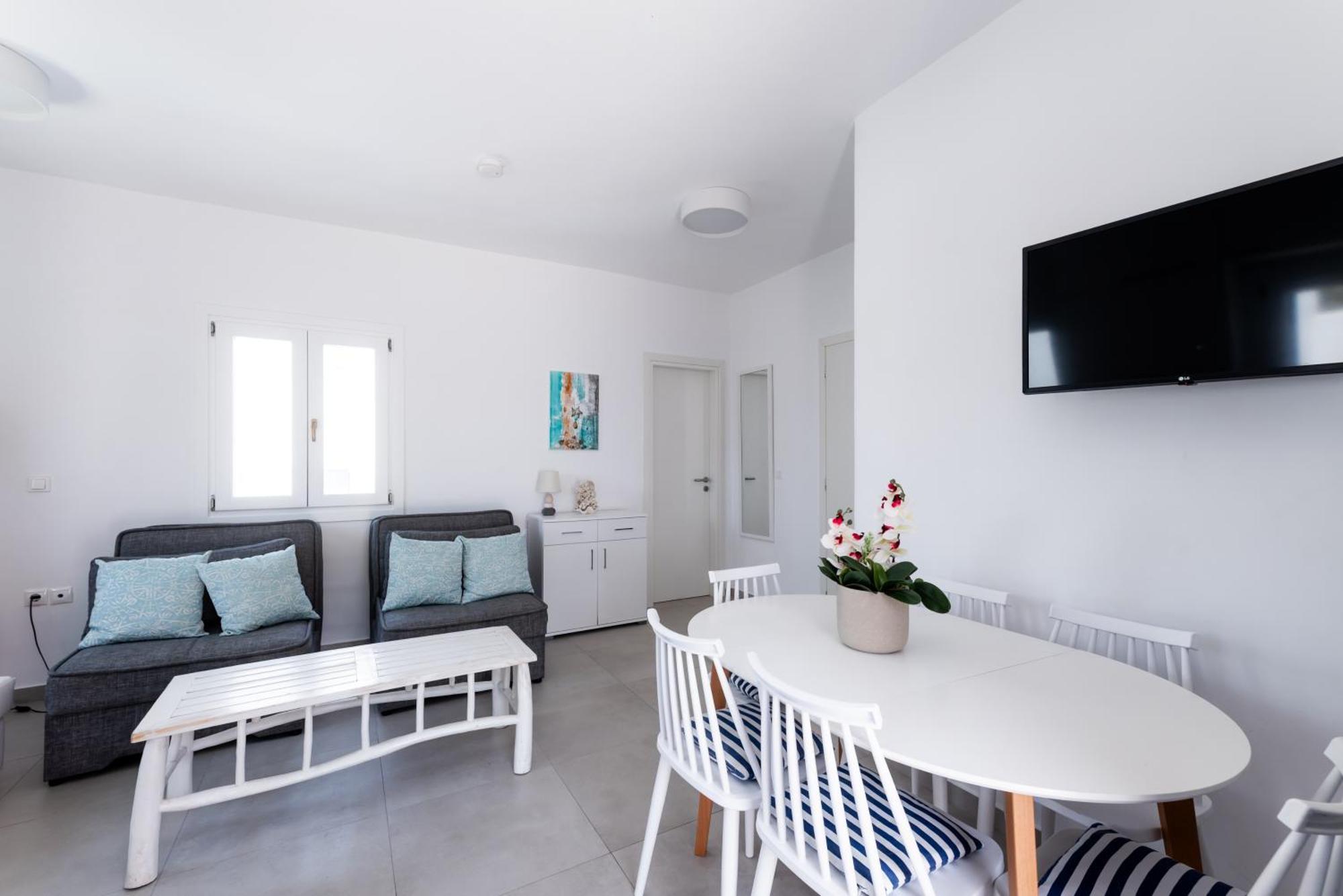 Olive Tree & Capari Mykonos Town Homes & Apartments With Pool! Екстериор снимка