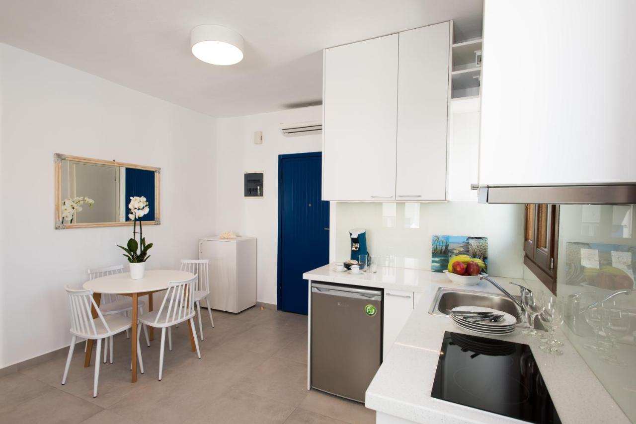 Olive Tree & Capari Mykonos Town Homes & Apartments With Pool! Екстериор снимка